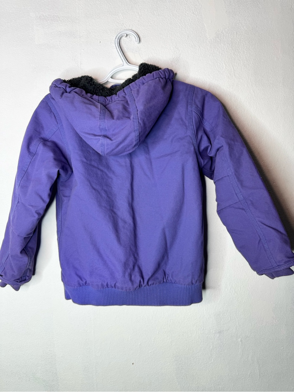Purple youth small 7/8 Carhartt coat - Picture 3 of 3